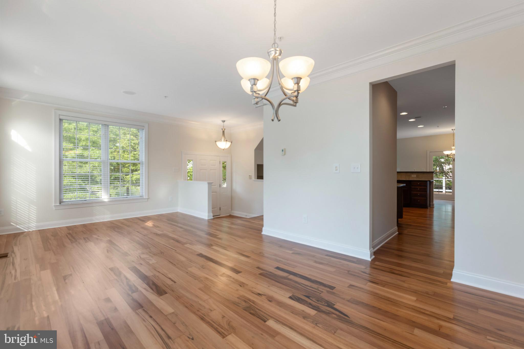 MARLBORO RIDGE - Residential