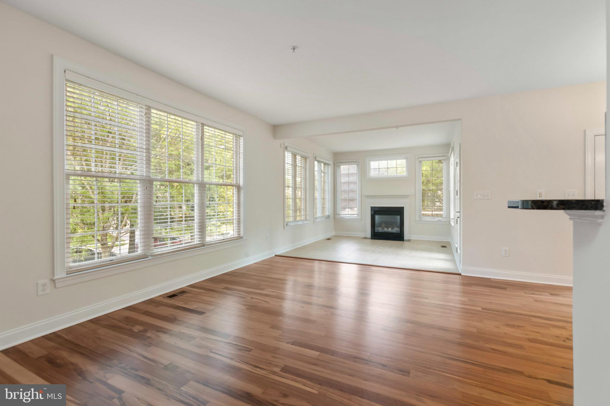 MARLBORO RIDGE - Residential