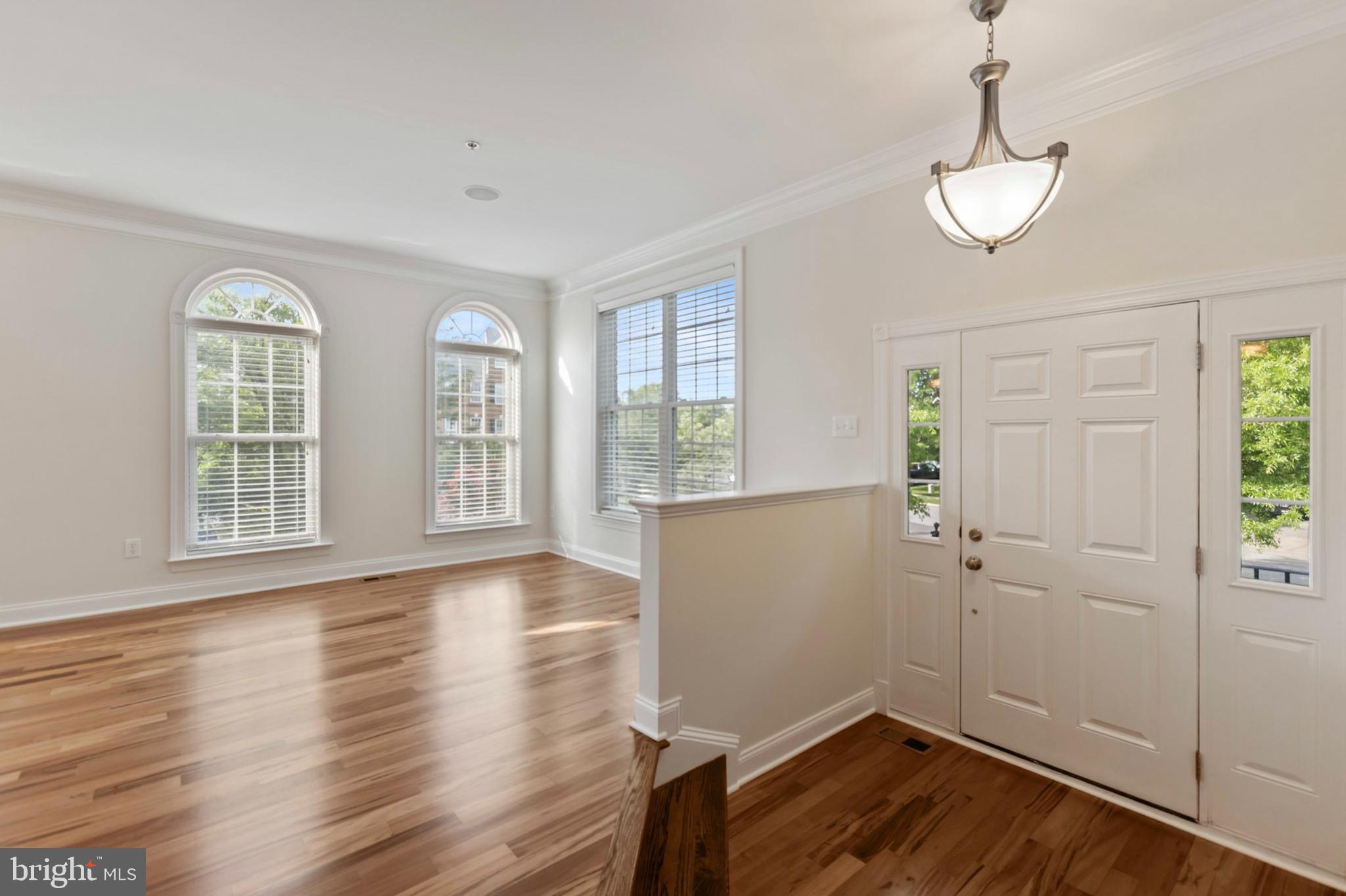 MARLBORO RIDGE - Residential