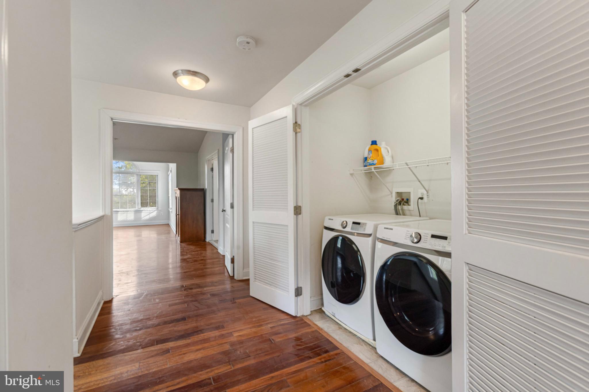 MARLBORO RIDGE - Residential