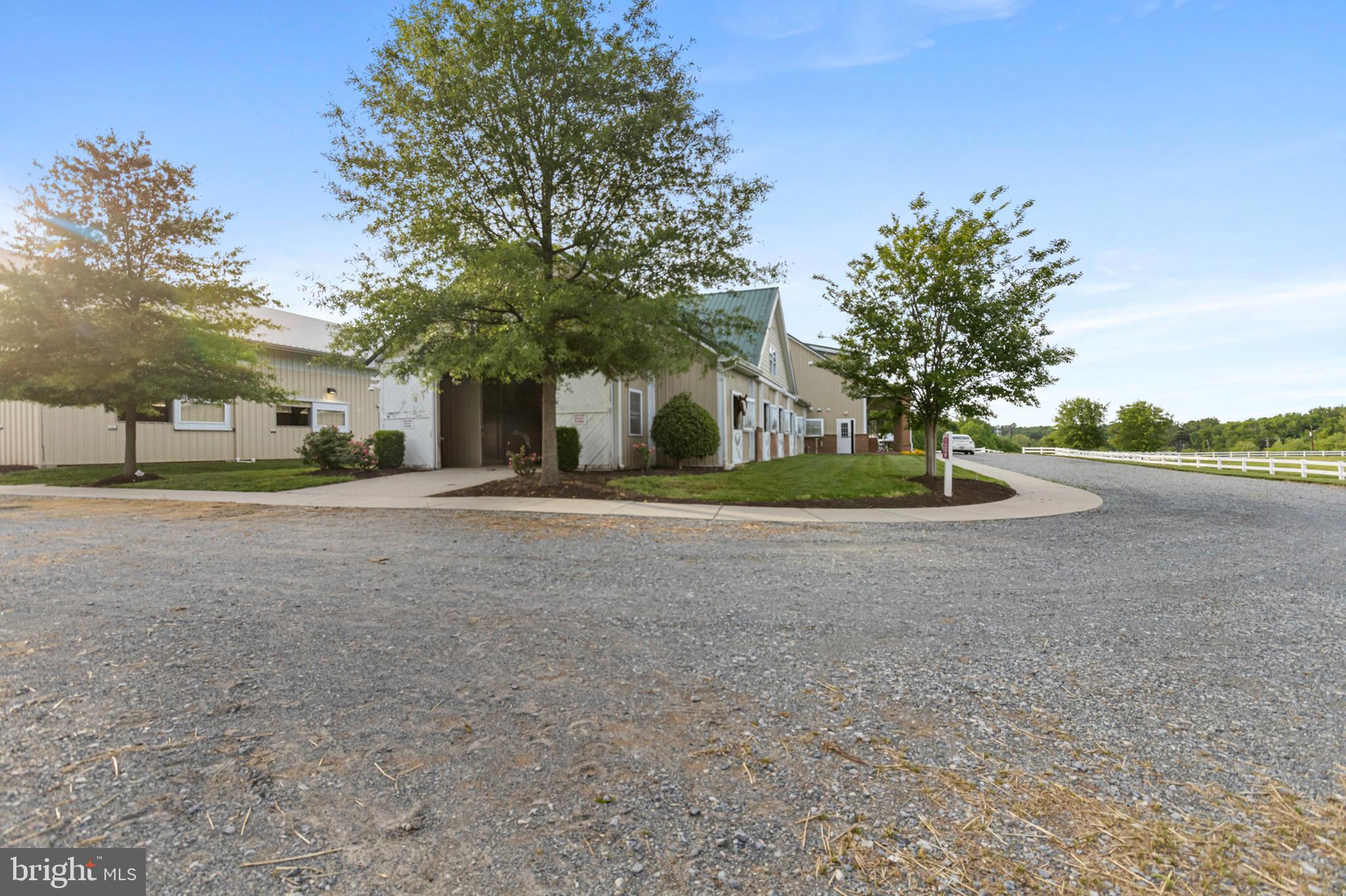 MARLBORO RIDGE - Residential