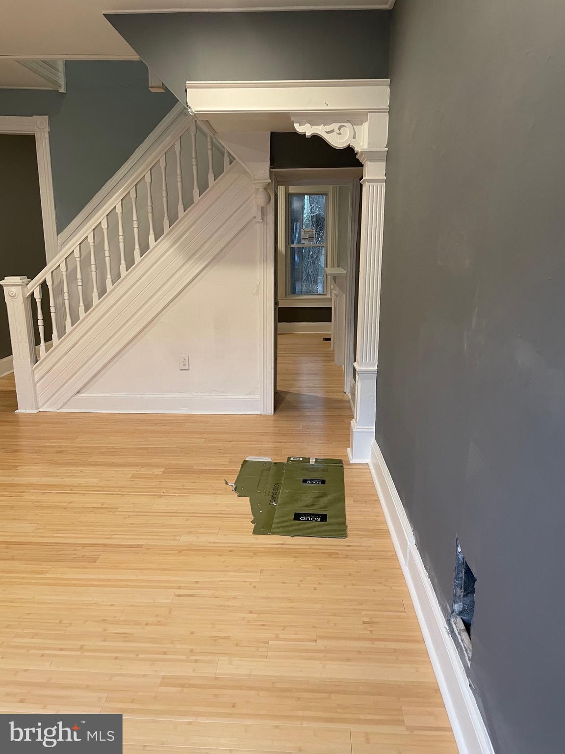 BROADWAY EAST - Residential