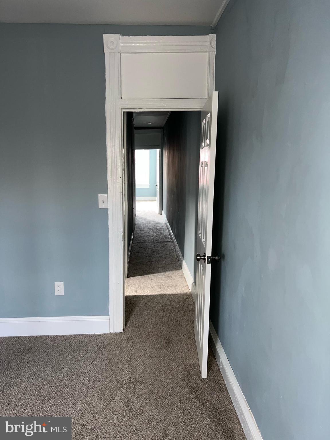 BROADWAY EAST - Residential