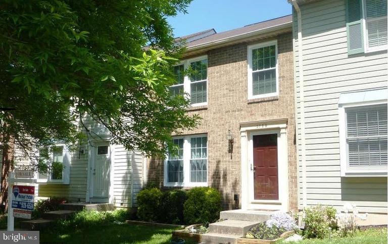 FOXFIELD - Residential Lease