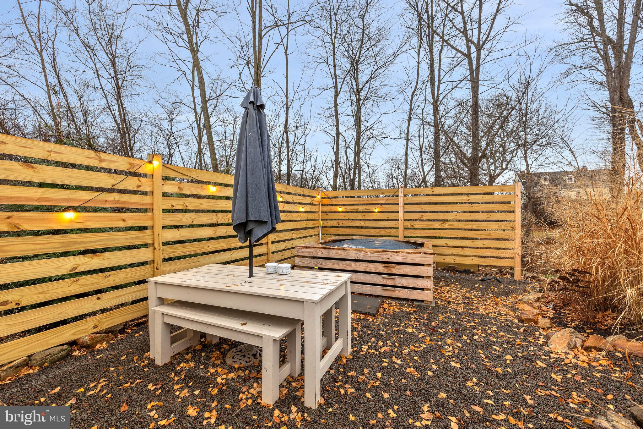 DOUGLASSVILLE - Residential