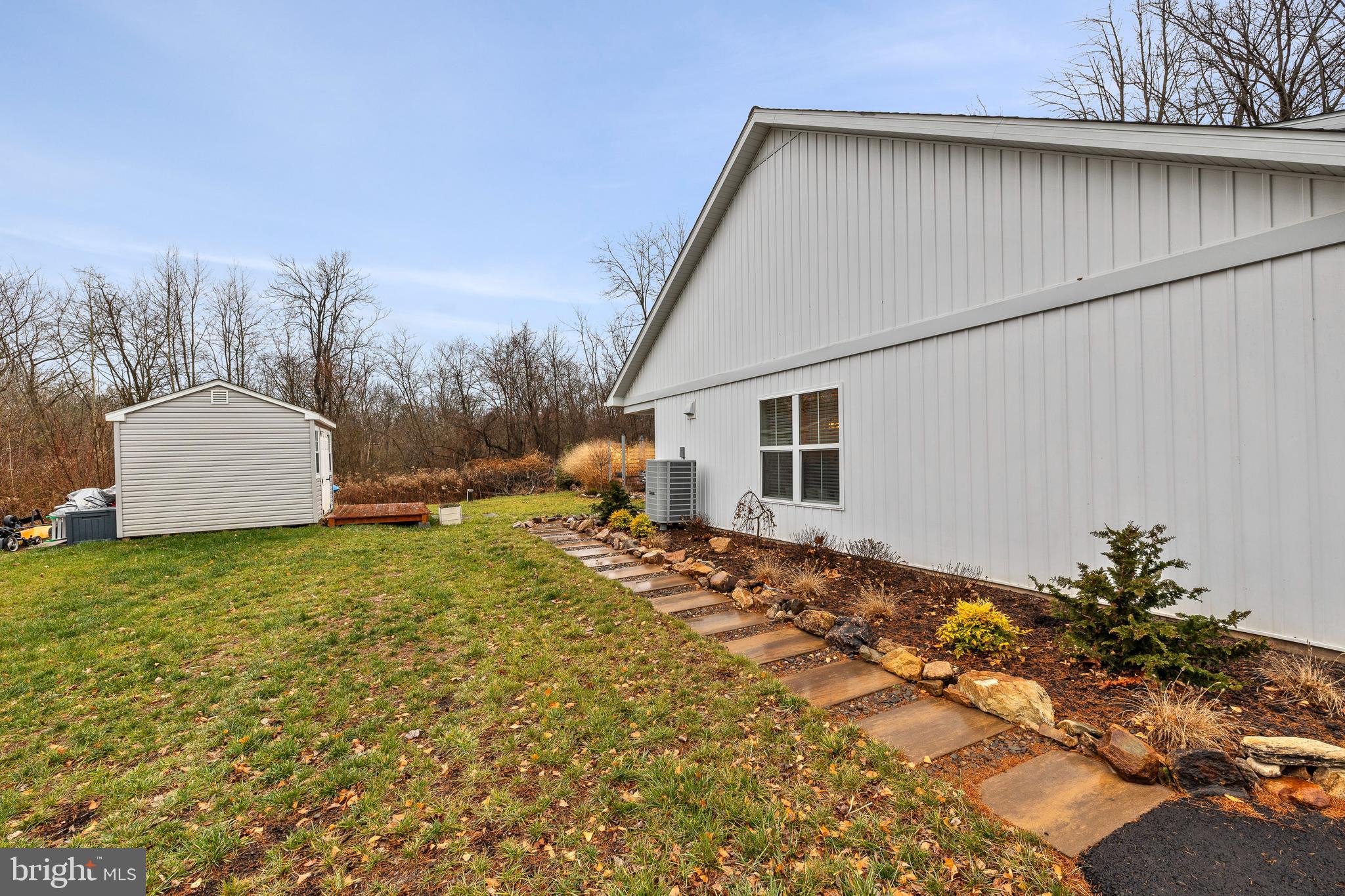 DOUGLASSVILLE - Residential