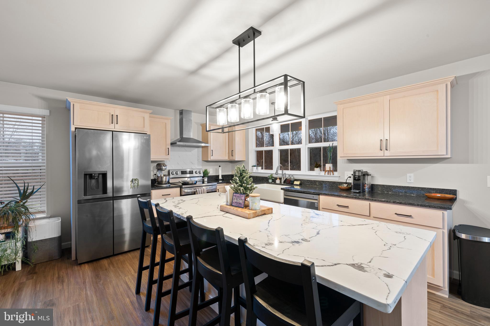 DOUGLASSVILLE - Residential