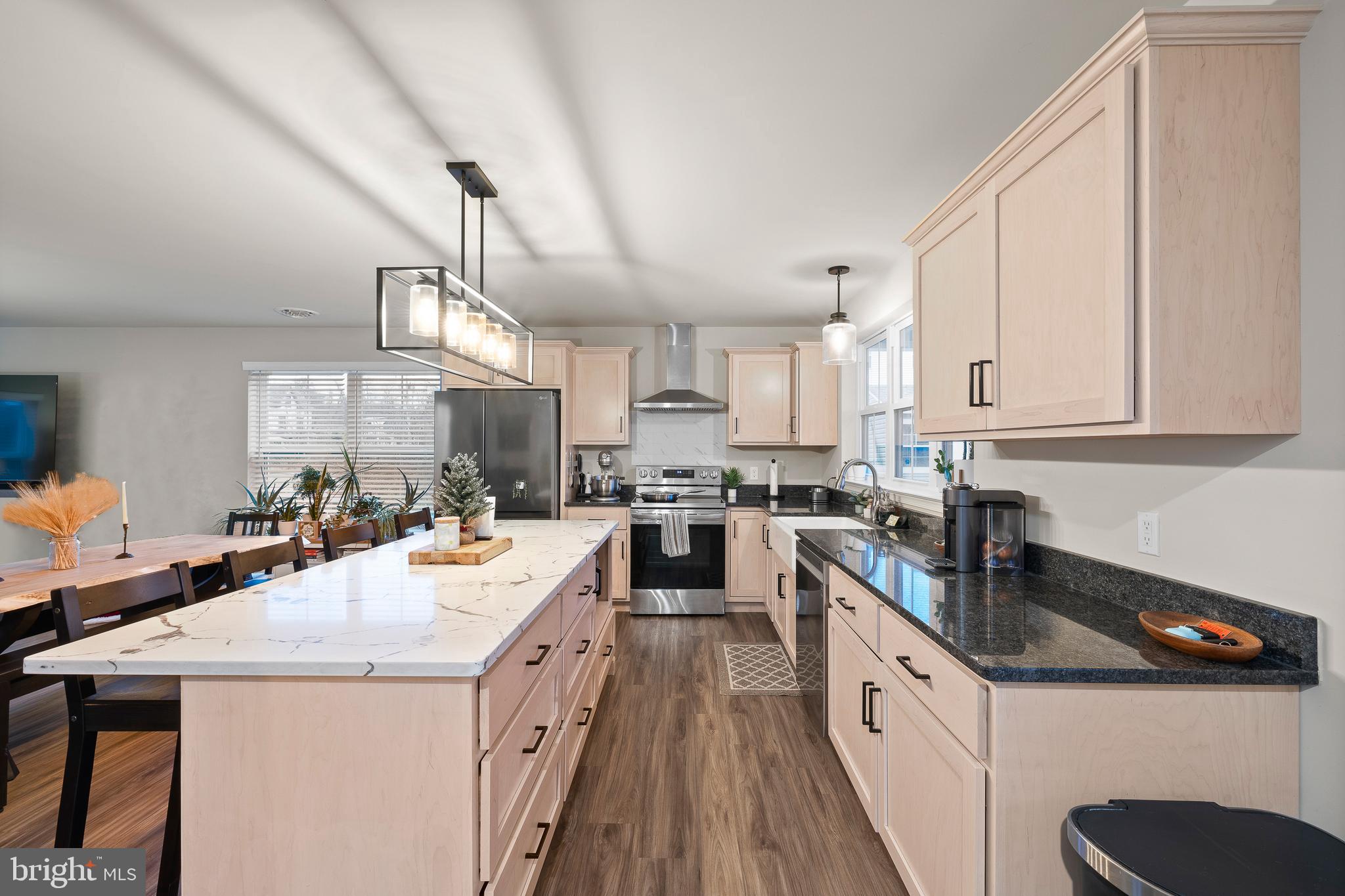 DOUGLASSVILLE - Residential