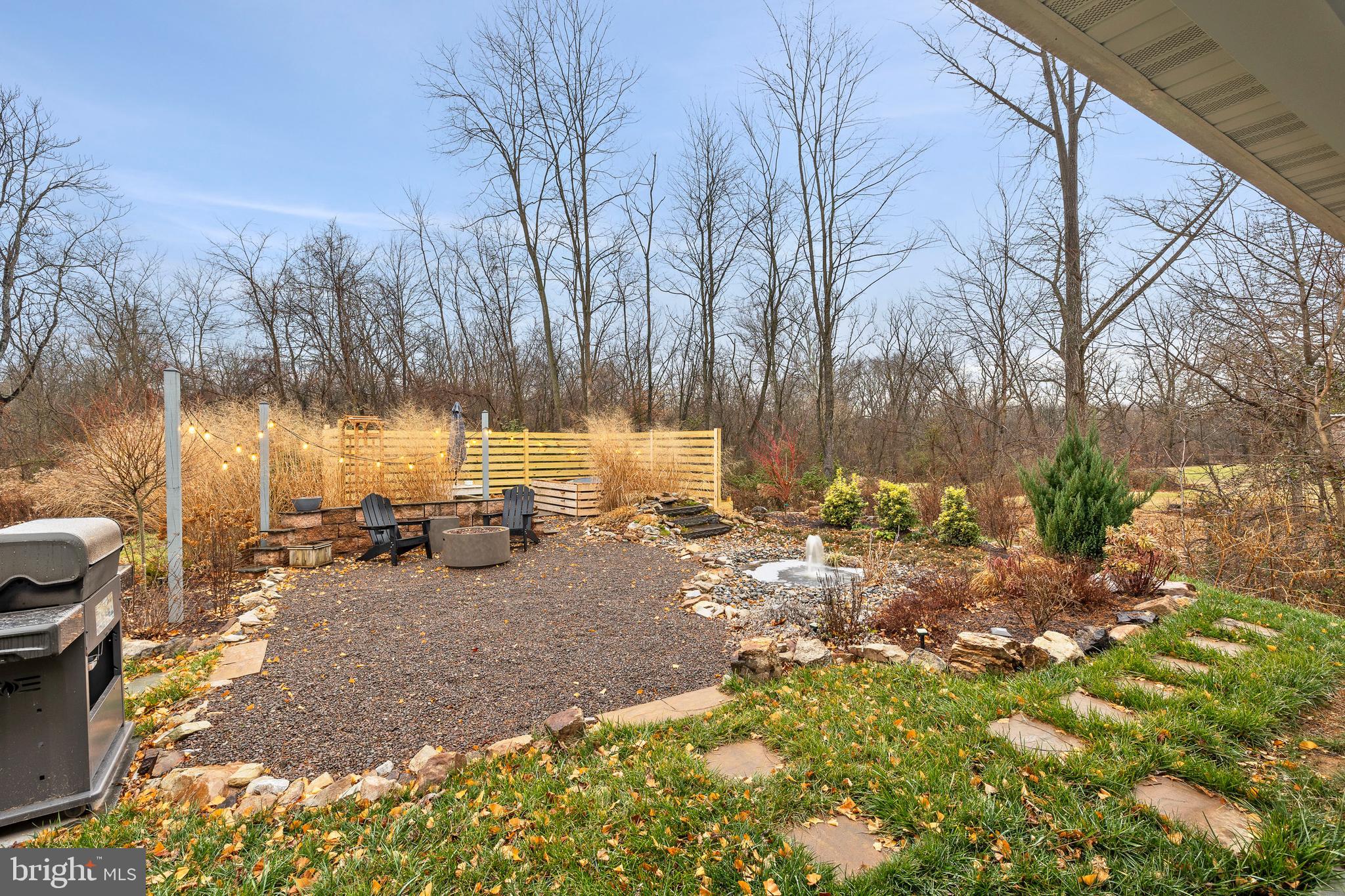 DOUGLASSVILLE - Residential