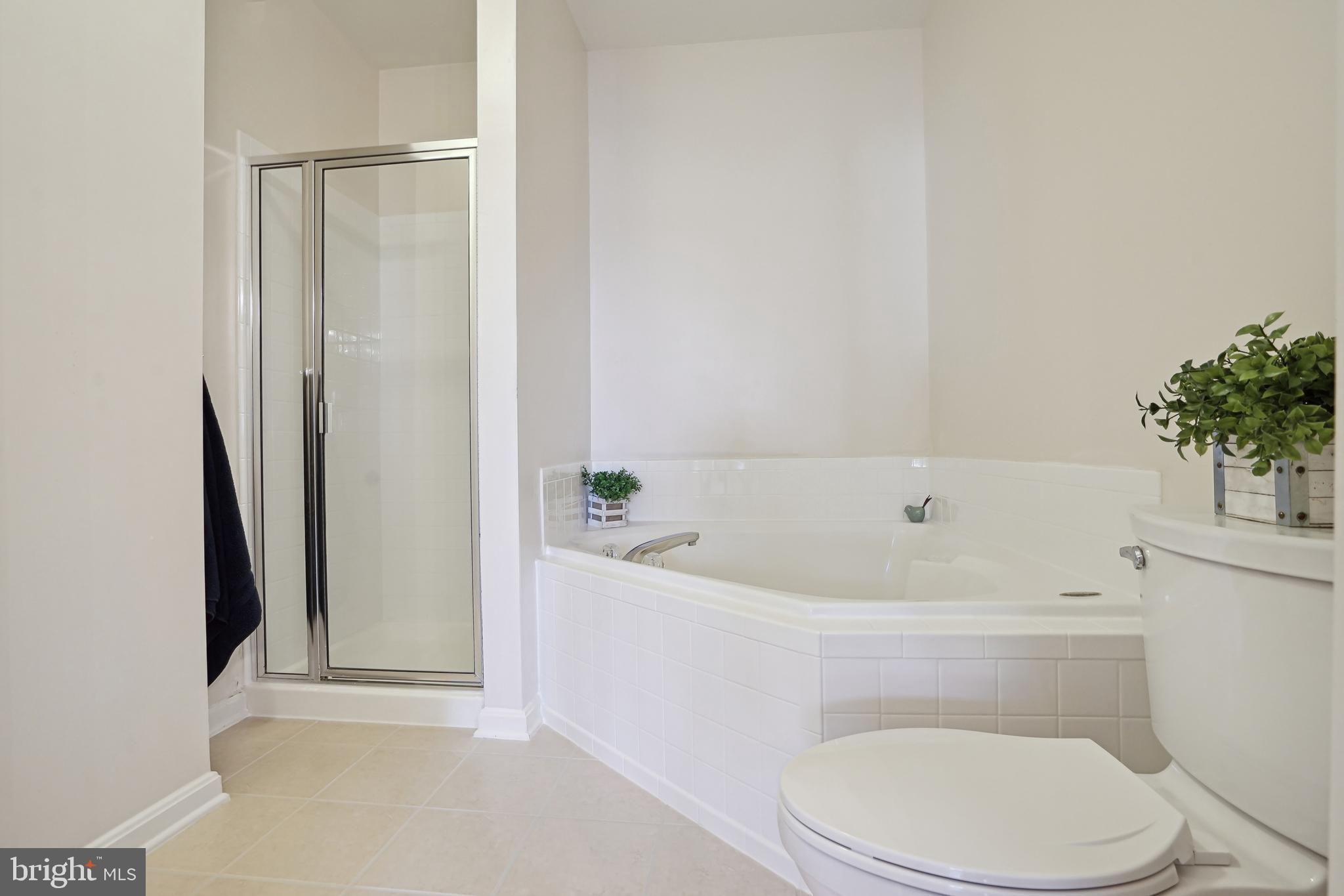 WESTBRIAR PLAZA - Residential