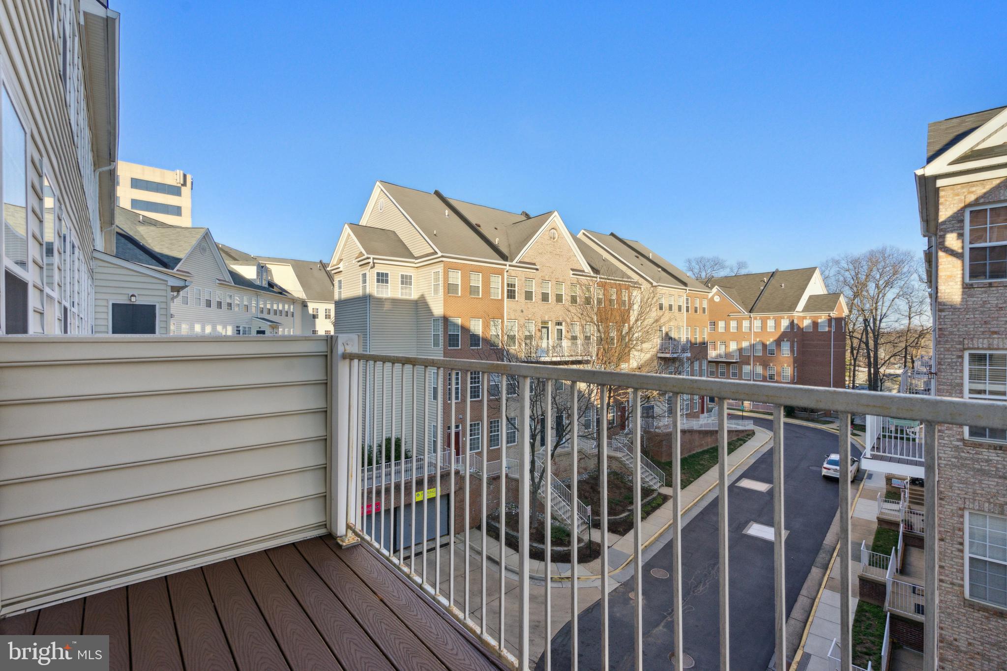 WESTBRIAR PLAZA - Residential