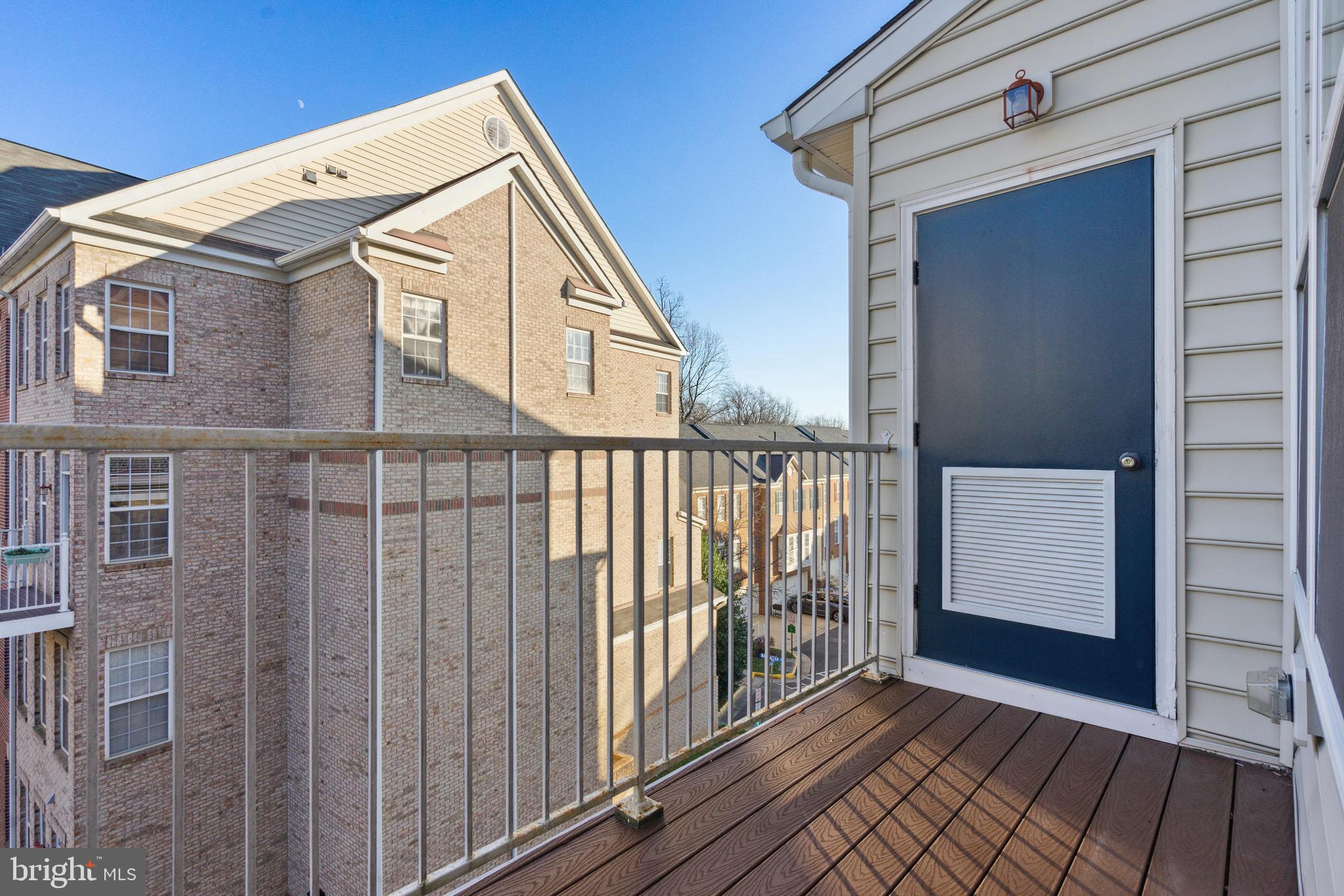 WESTBRIAR PLAZA - Residential