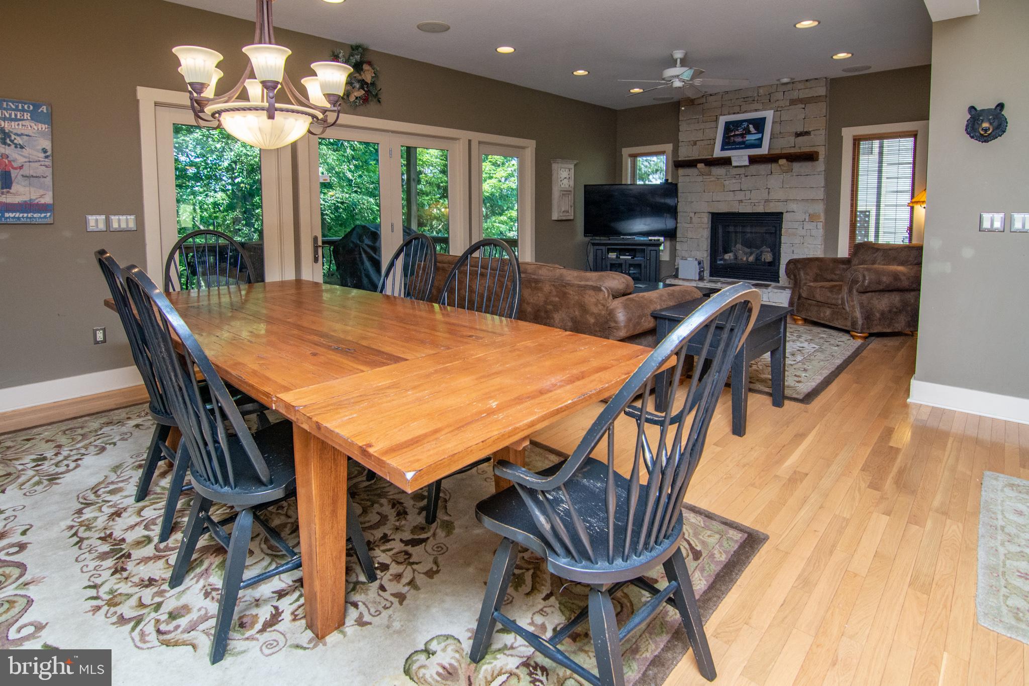 TIMBERLAKE VILLAGE - Residential