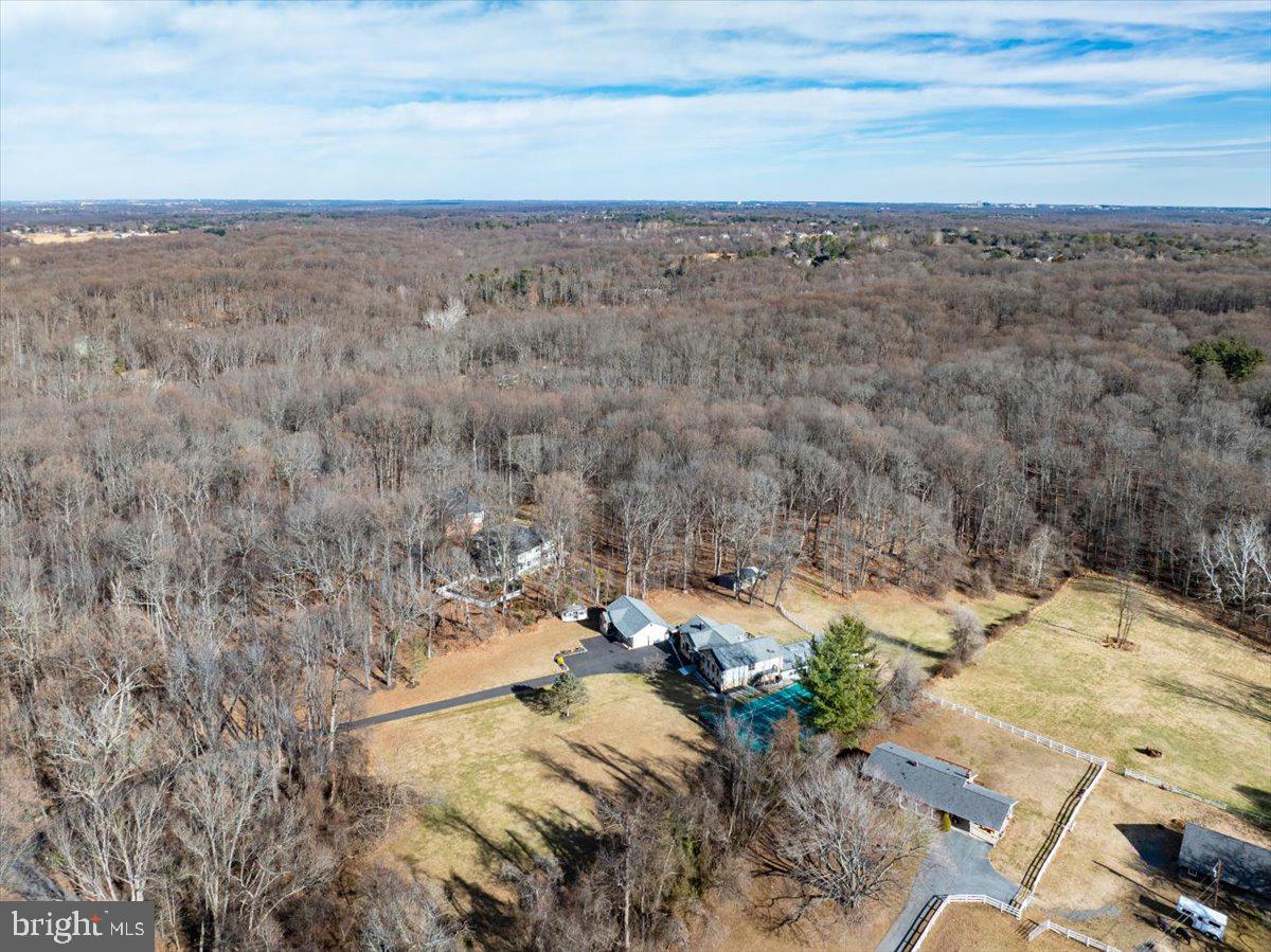 DARNESTOWN OUTSIDE - Residential