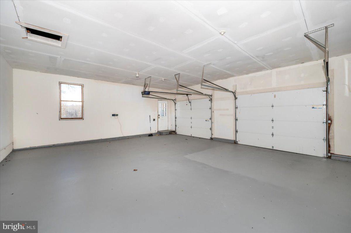 DARNESTOWN OUTSIDE - Residential