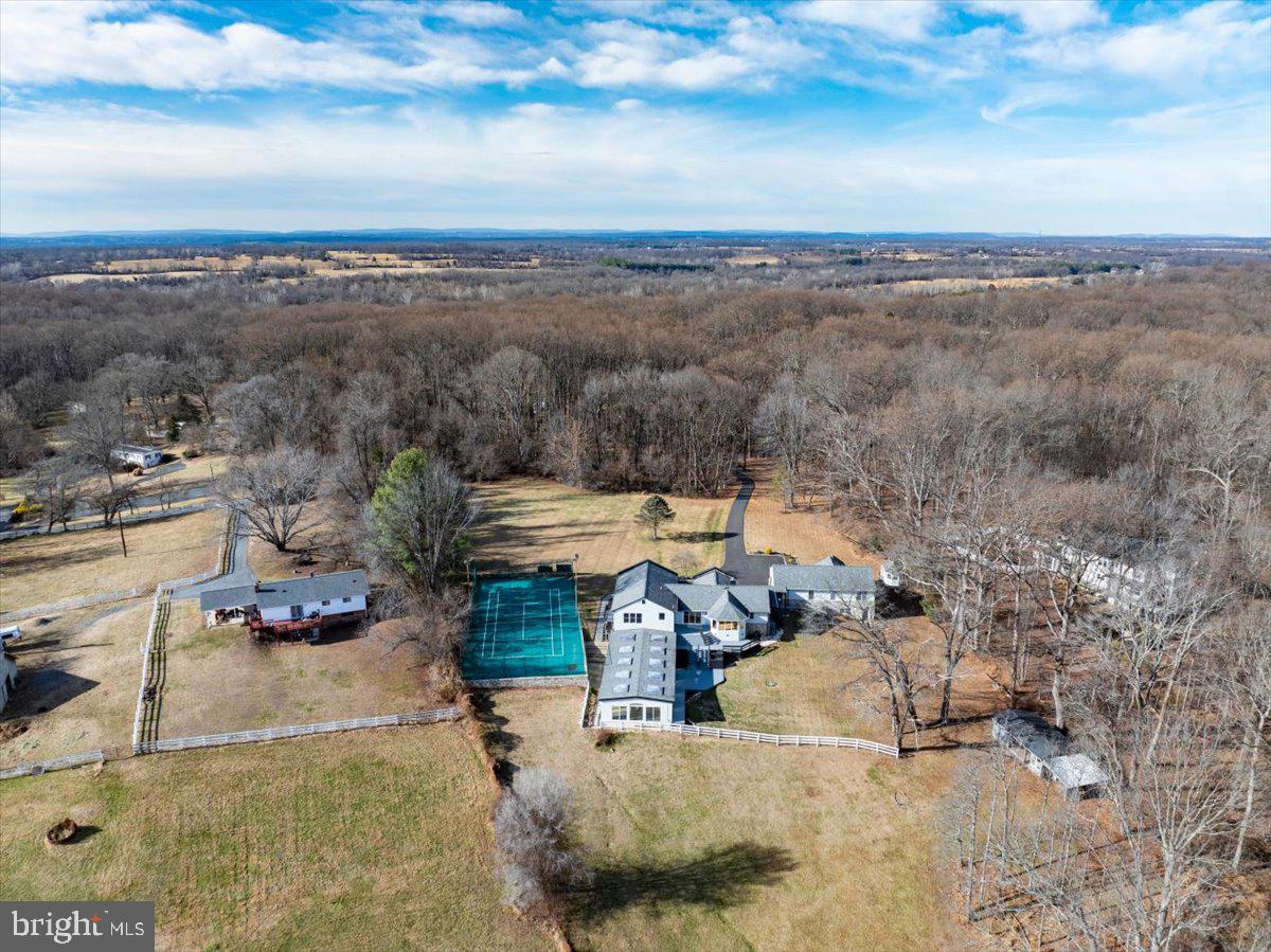 DARNESTOWN OUTSIDE - Residential