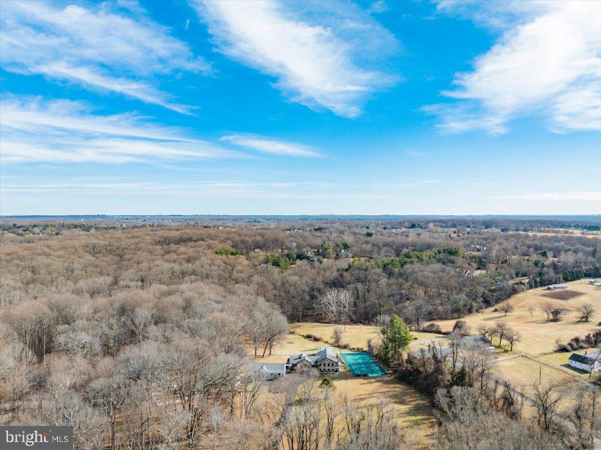 DARNESTOWN OUTSIDE - Residential