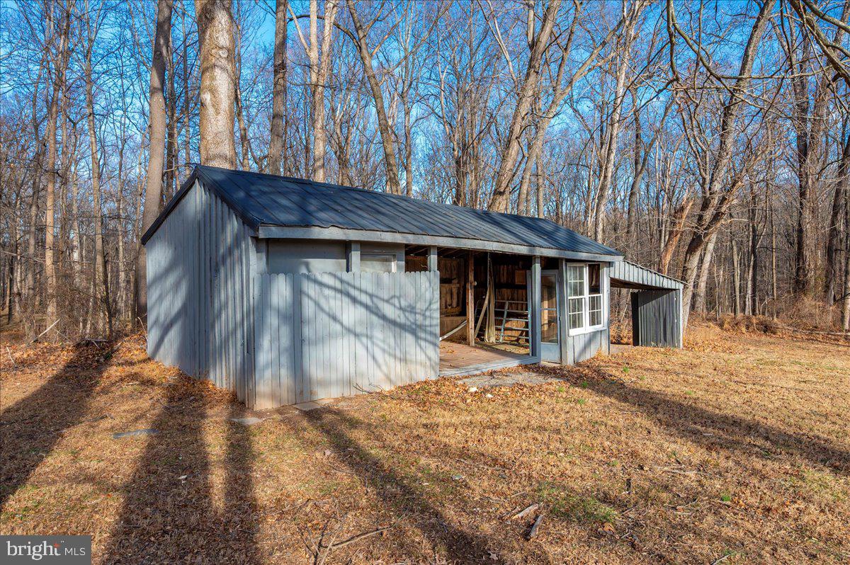 DARNESTOWN OUTSIDE - Residential