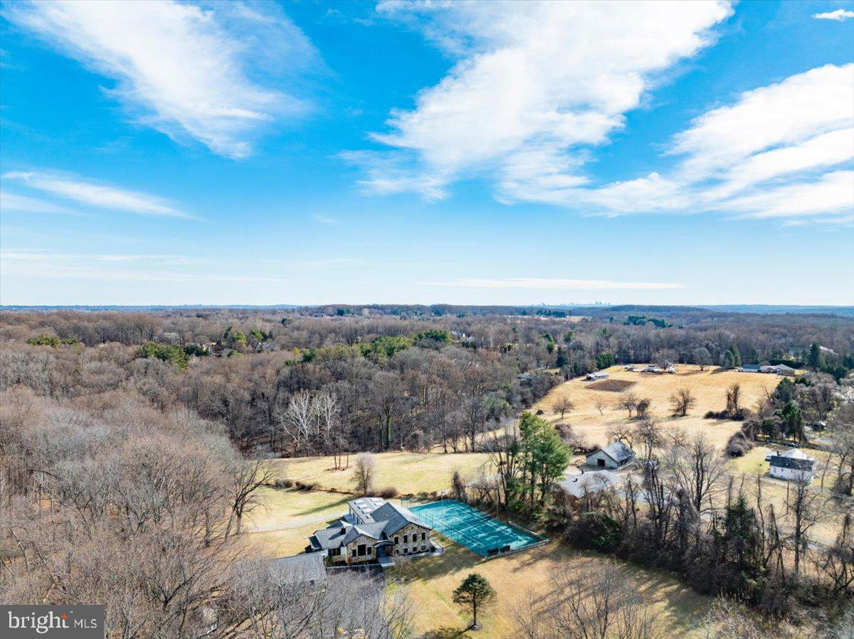 DARNESTOWN OUTSIDE - Residential