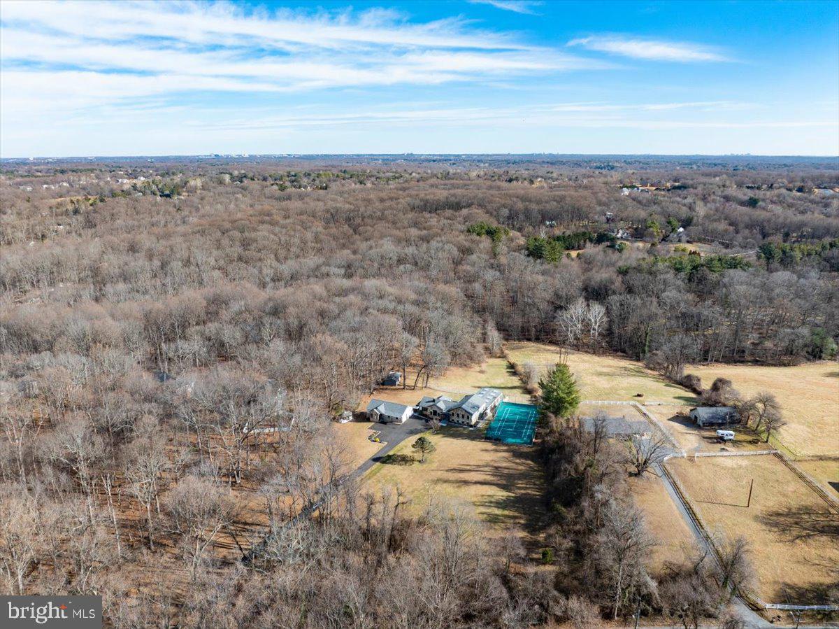 DARNESTOWN OUTSIDE - Residential