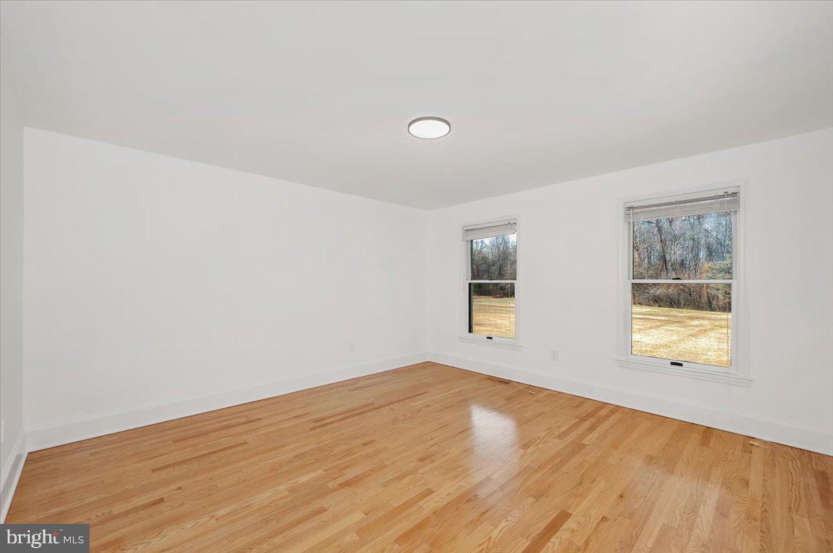 DARNESTOWN OUTSIDE - Residential