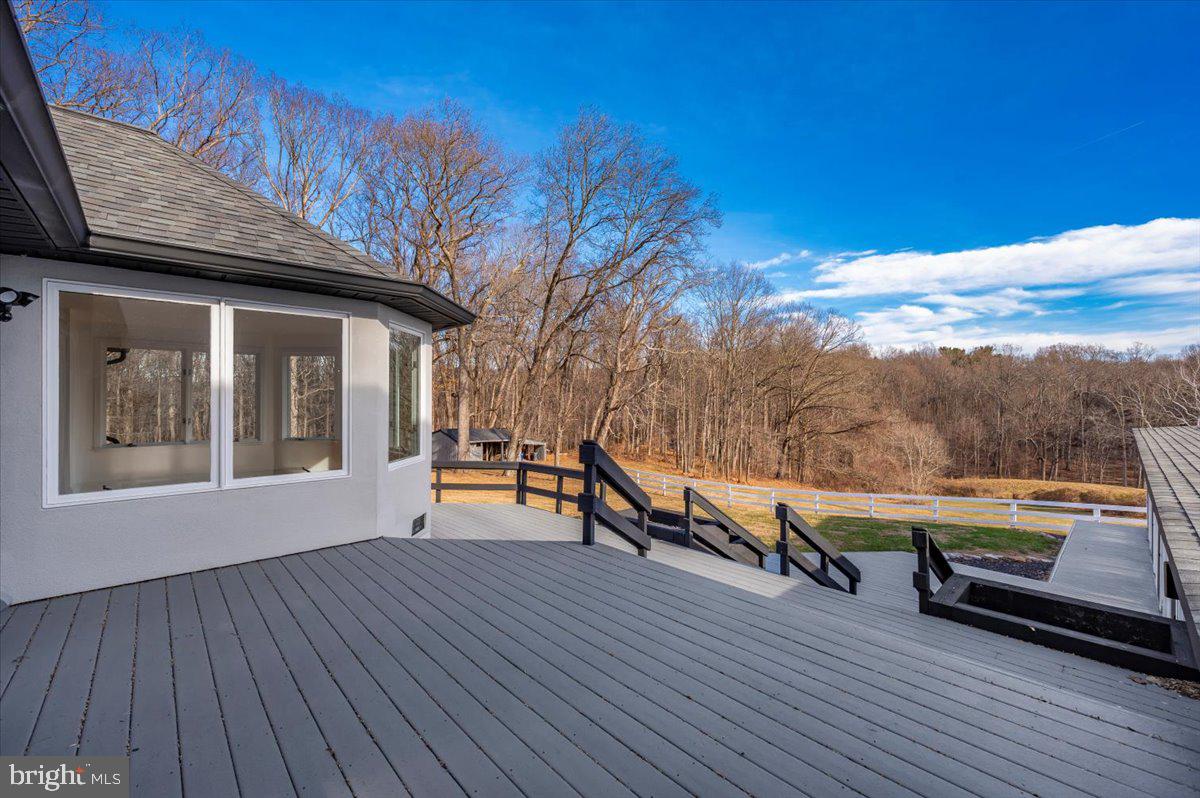 DARNESTOWN OUTSIDE - Residential