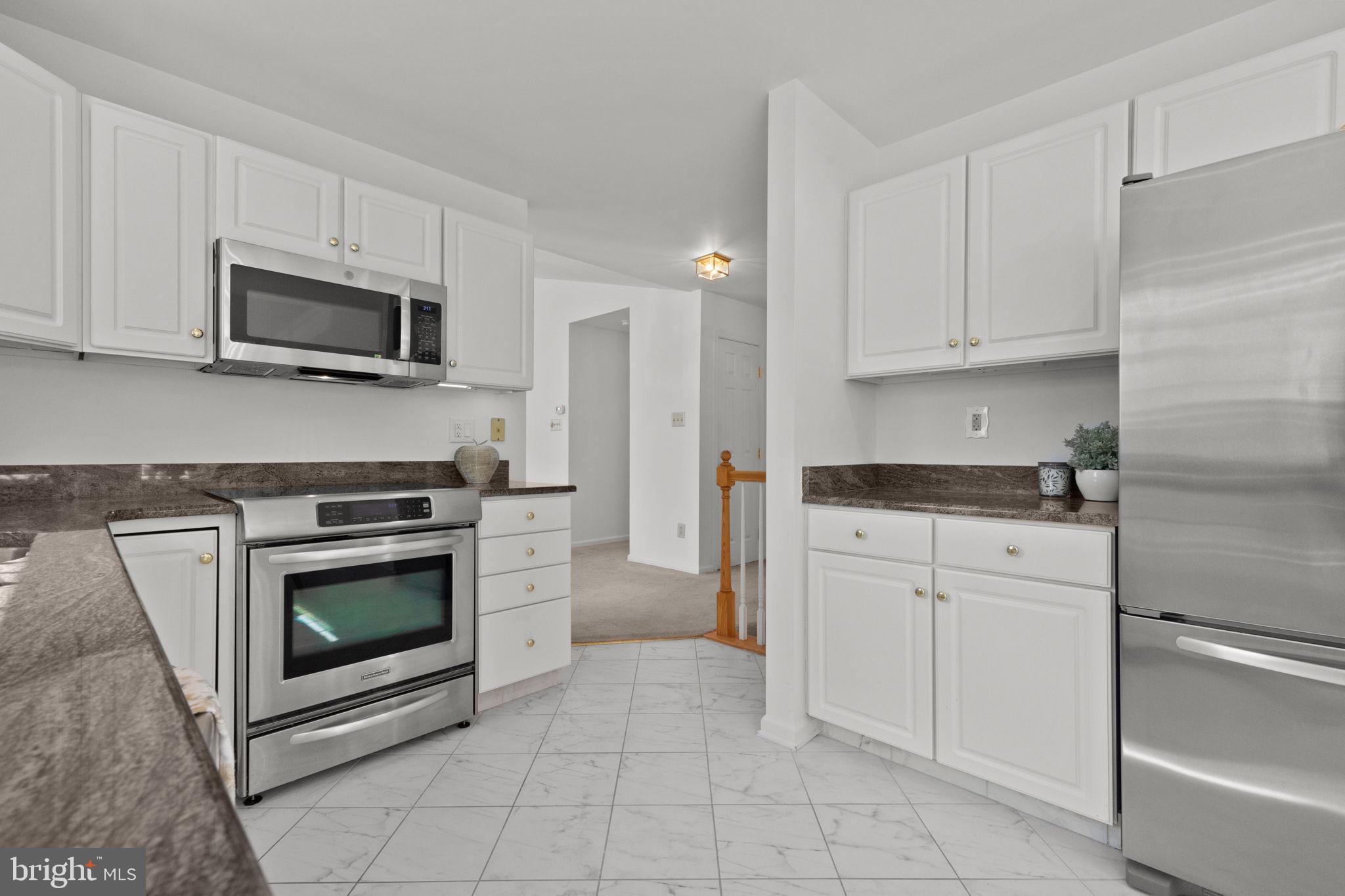 1102 WATERFORD ROAD 1