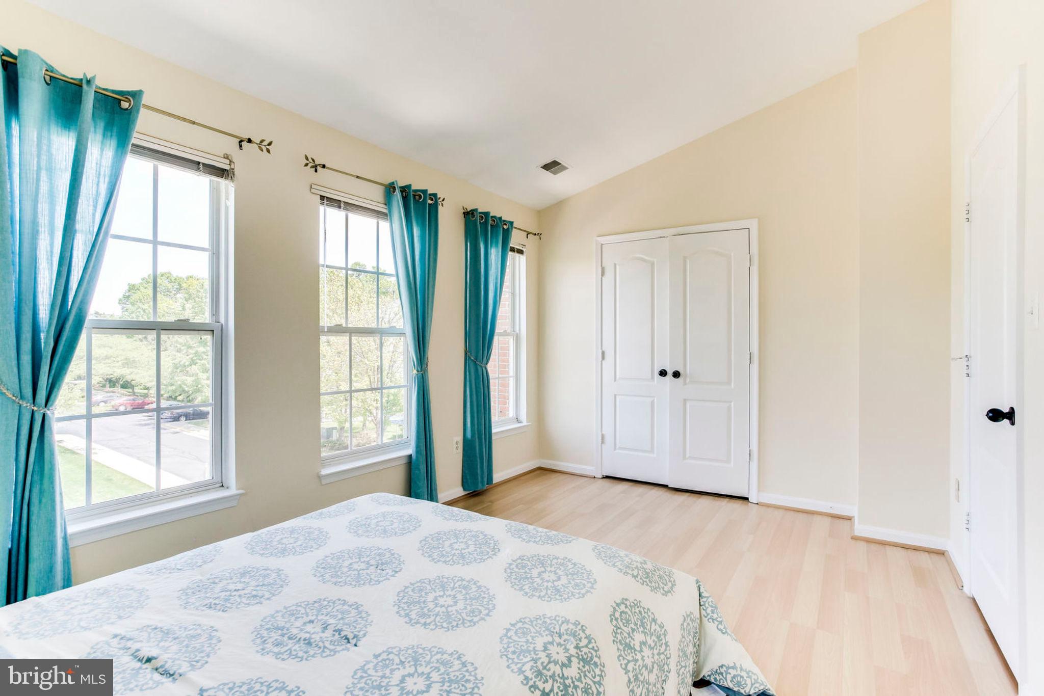 WOODLAND PARK - Residential