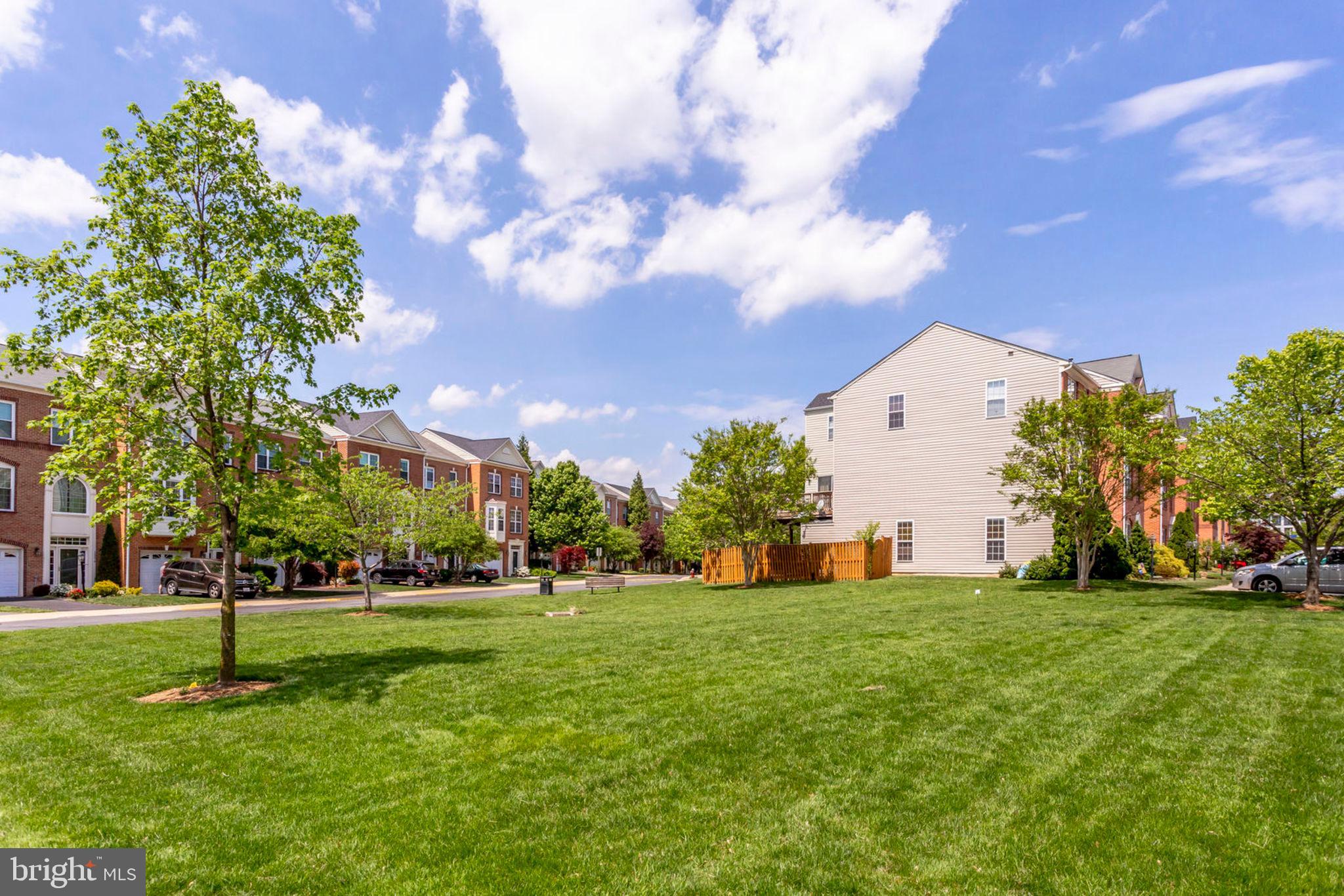 WOODLAND PARK - Residential