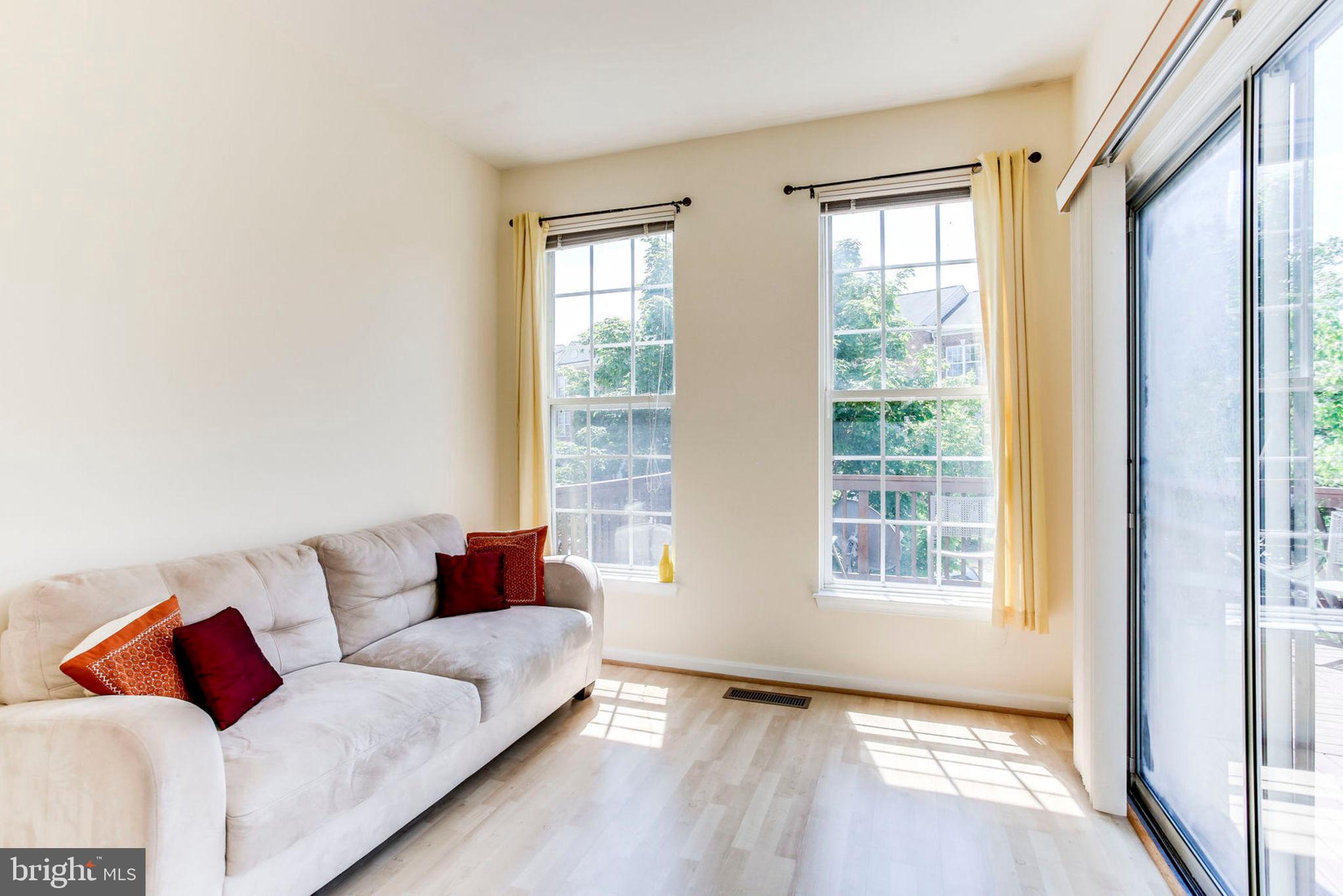 WOODLAND PARK - Residential