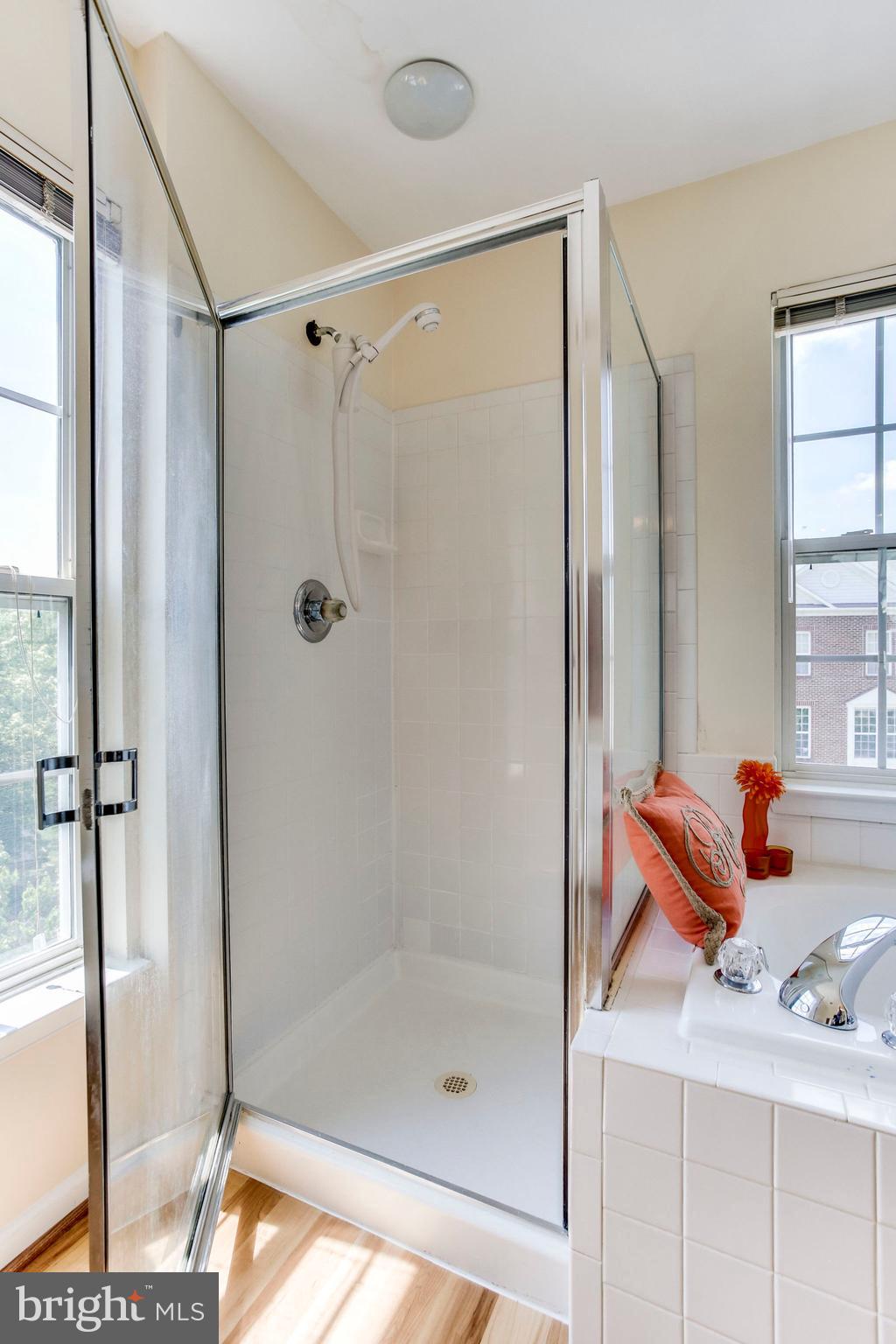 WOODLAND PARK - Residential