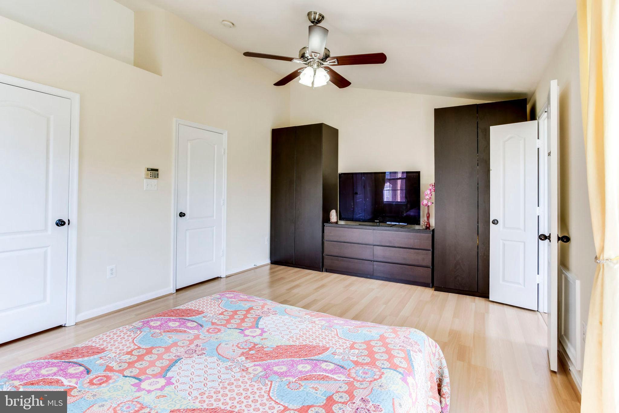 WOODLAND PARK - Residential