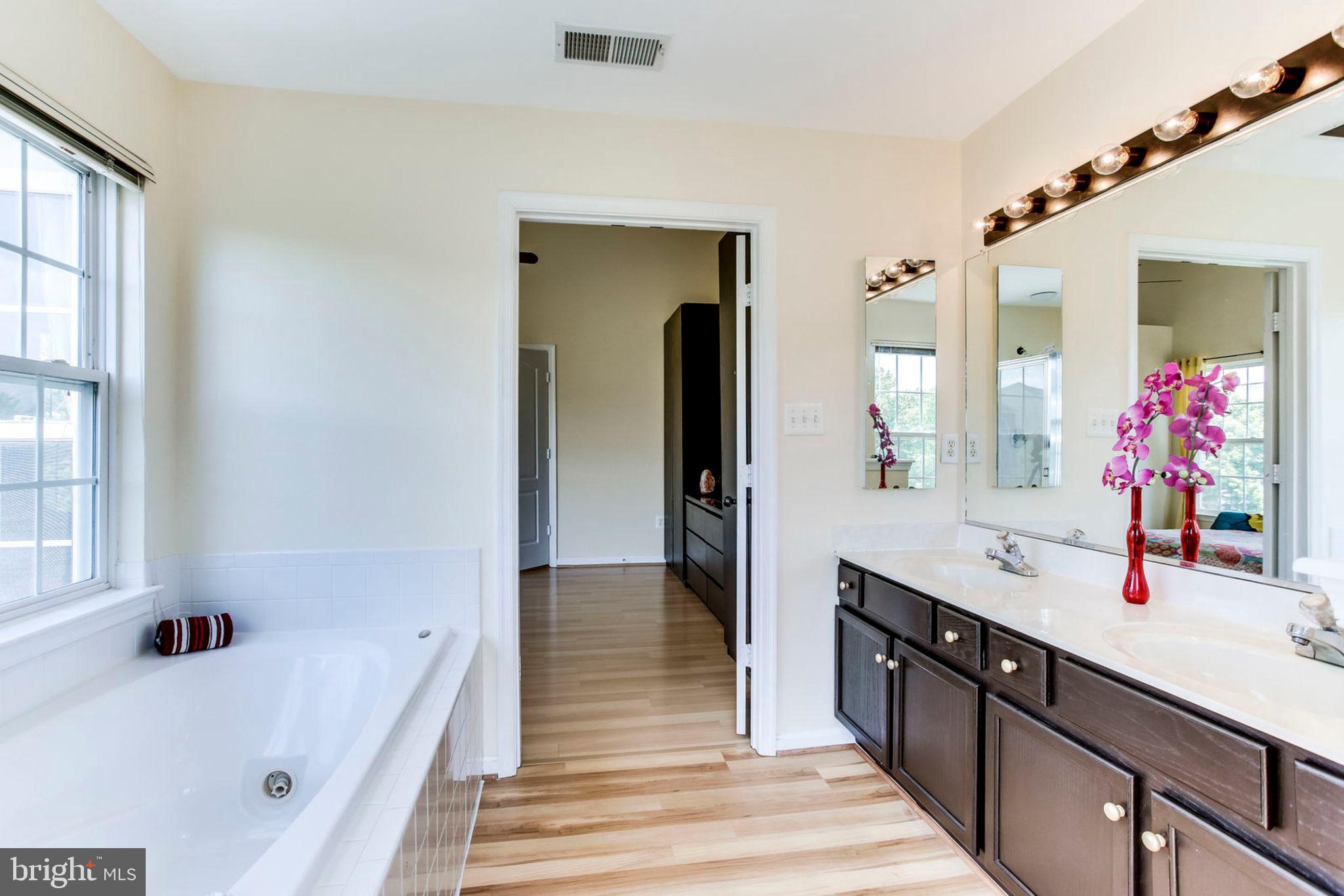 WOODLAND PARK - Residential