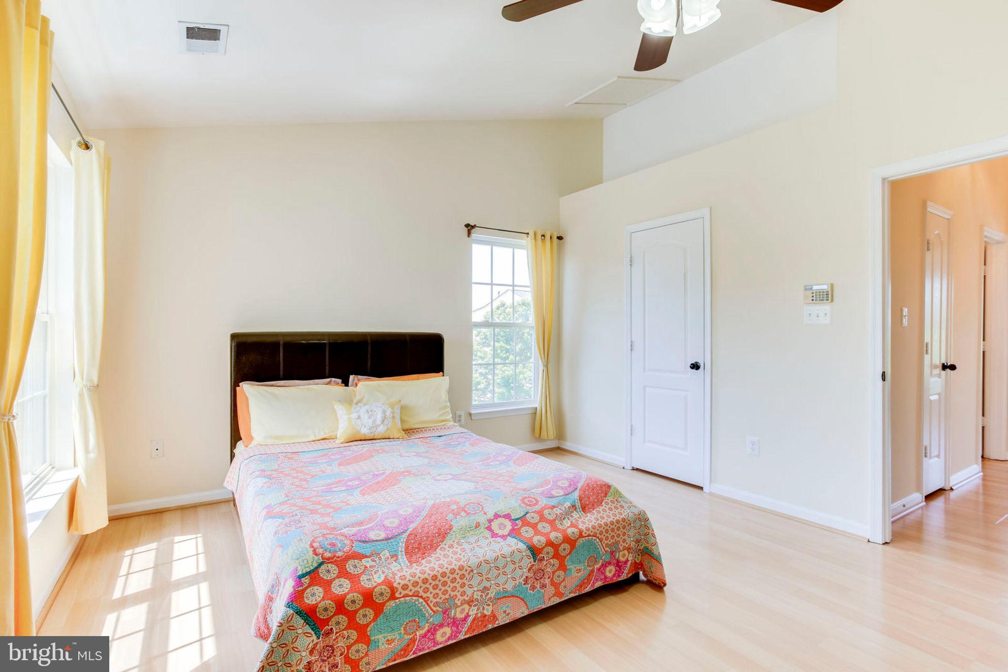 WOODLAND PARK - Residential