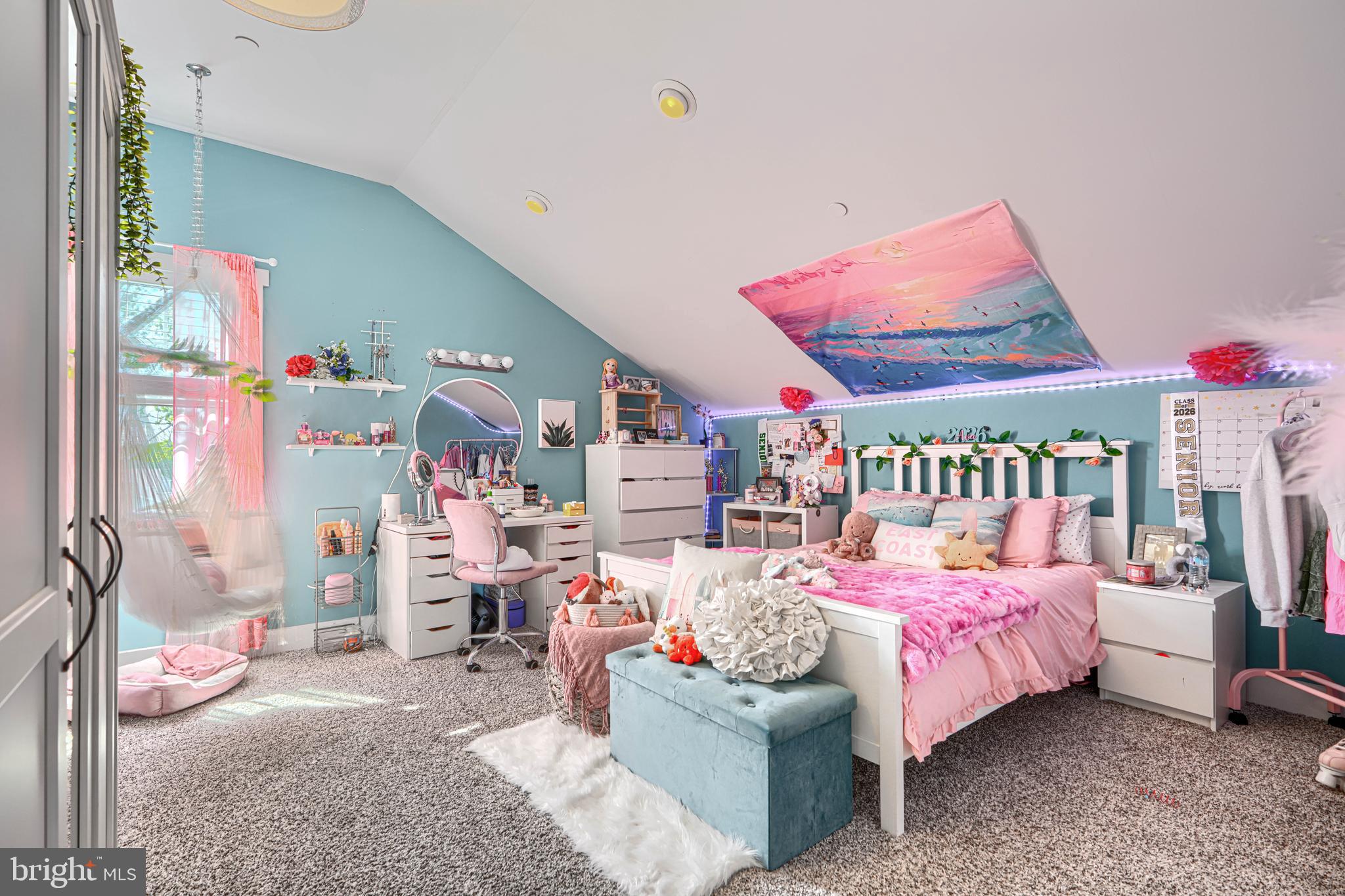 OLIVER BEACH - Residential