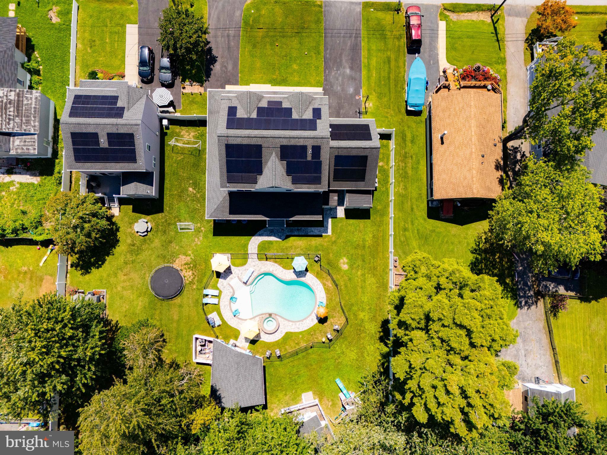 OLIVER BEACH - Residential