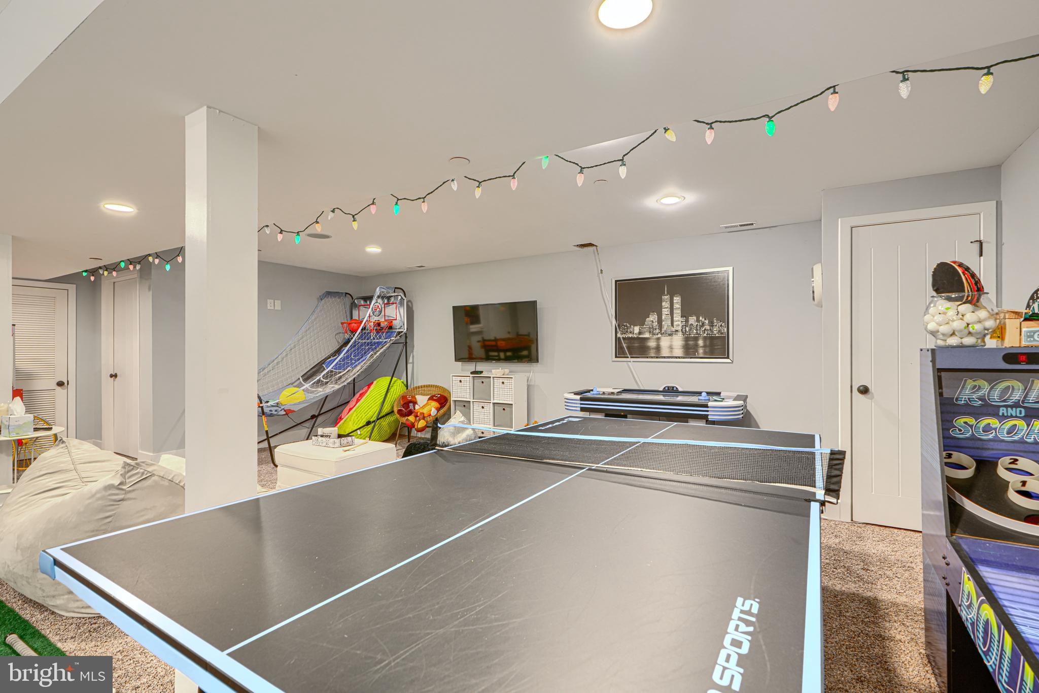 OLIVER BEACH - Residential