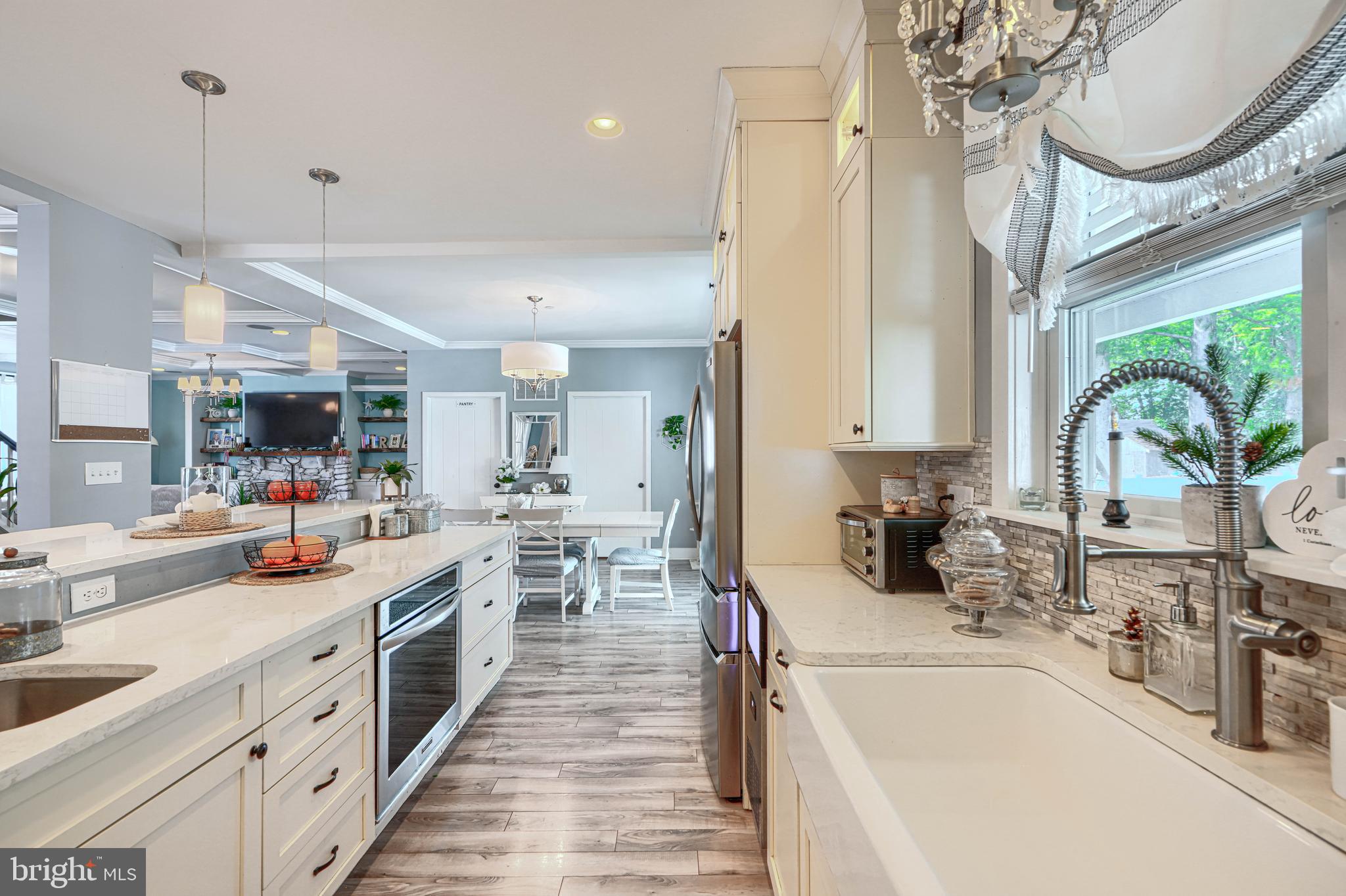 OLIVER BEACH - Residential