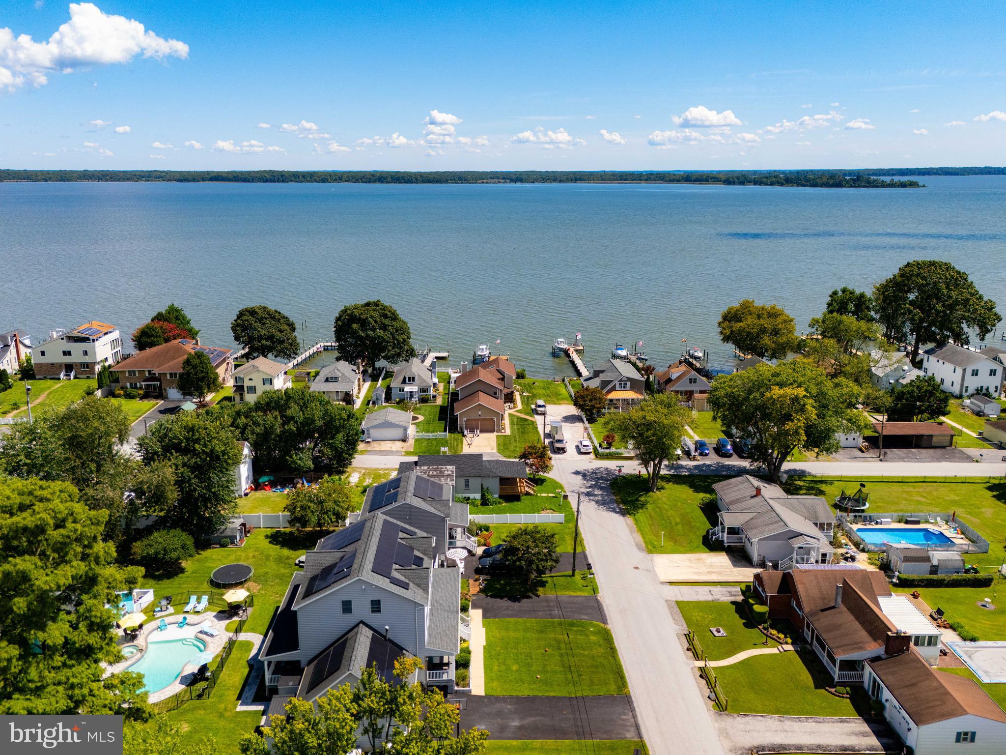 OLIVER BEACH - Residential
