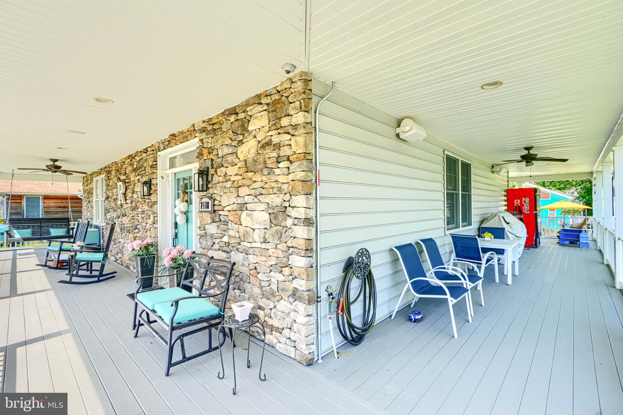 OLIVER BEACH - Residential