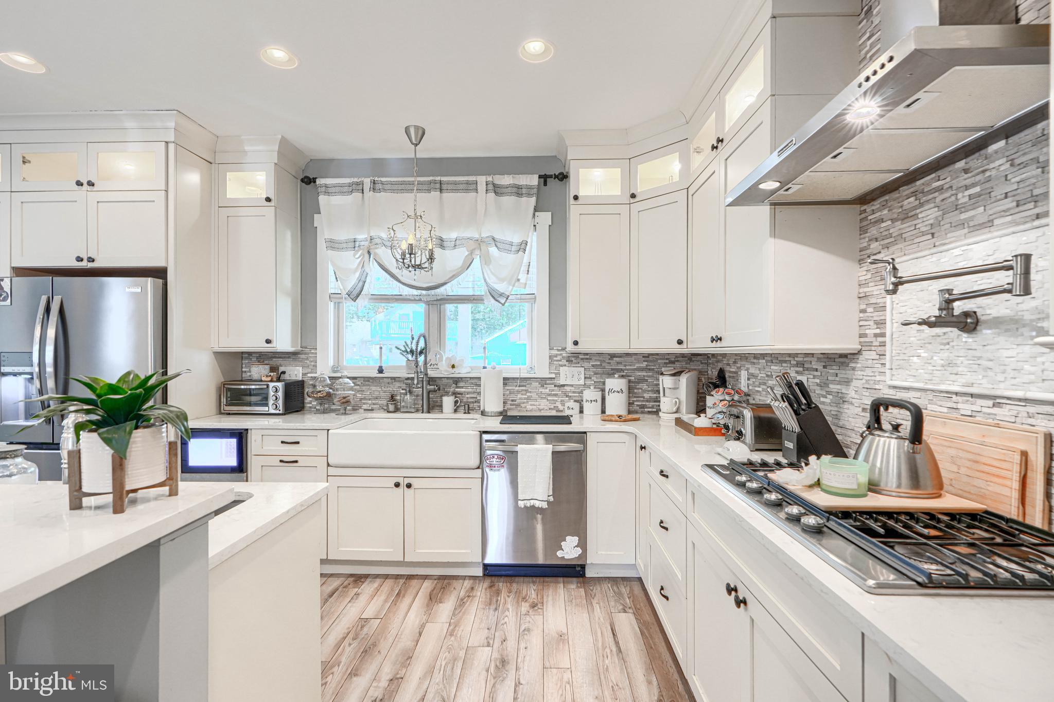 OLIVER BEACH - Residential