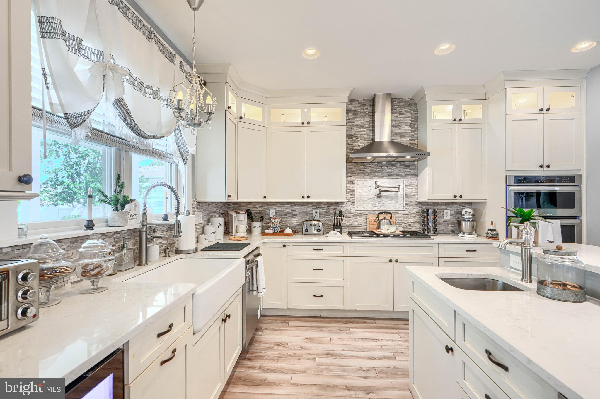 OLIVER BEACH - Residential