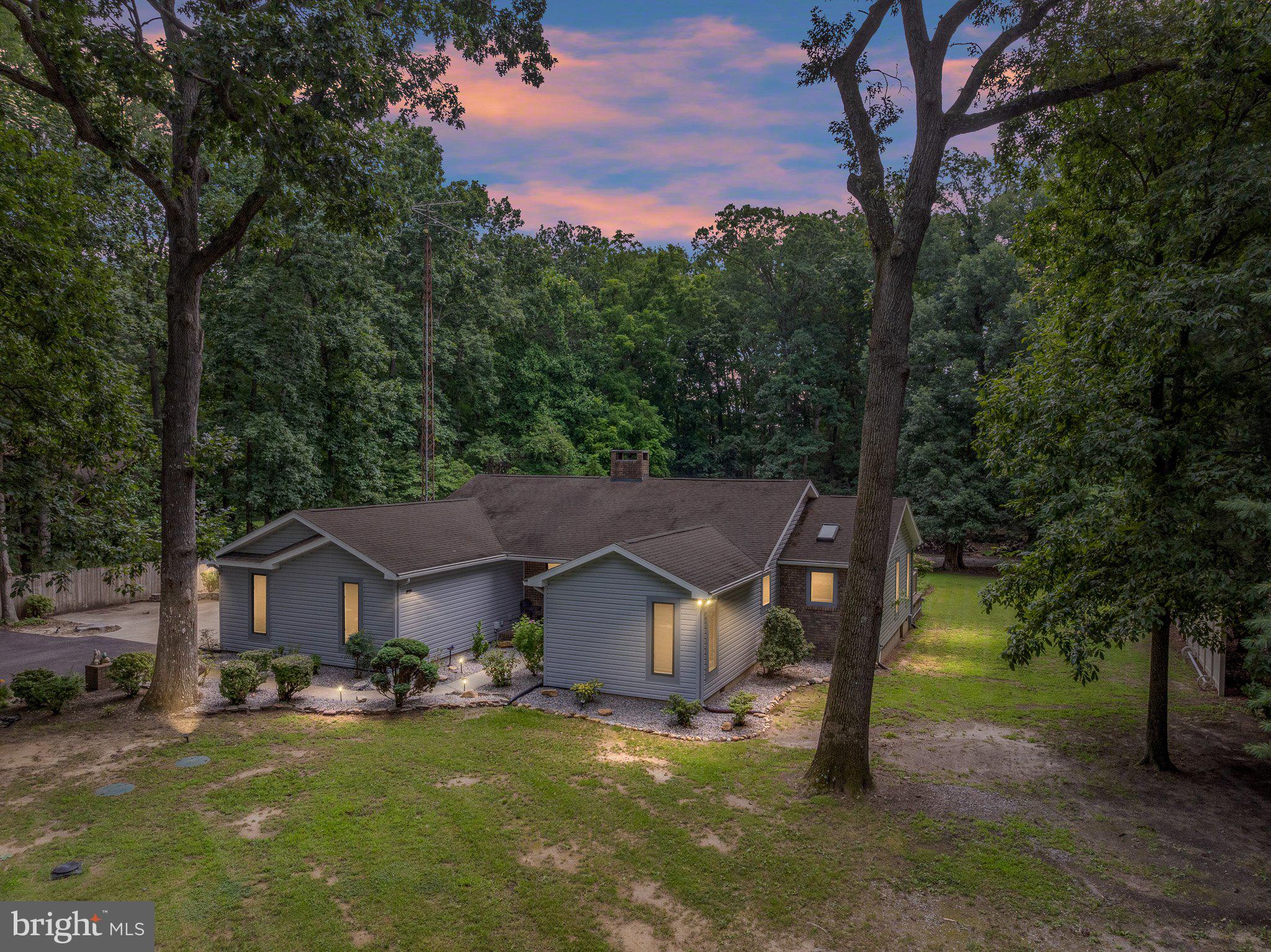 6401 CEDAR NECK ROAD