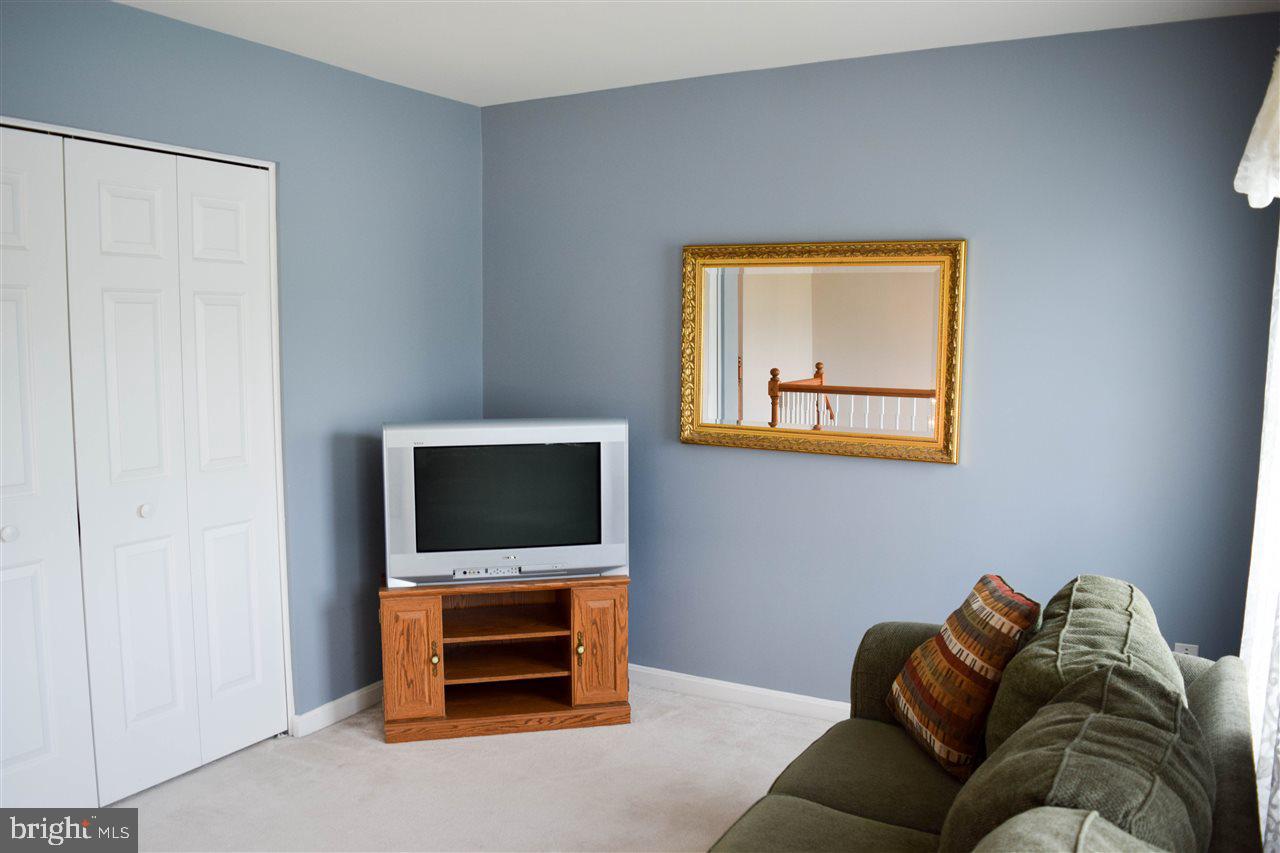STONEGATE - Residential
