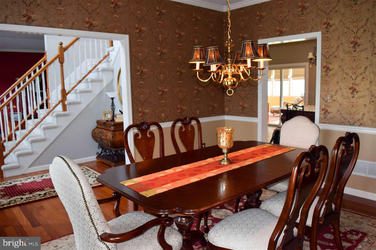 STONEGATE - Residential
