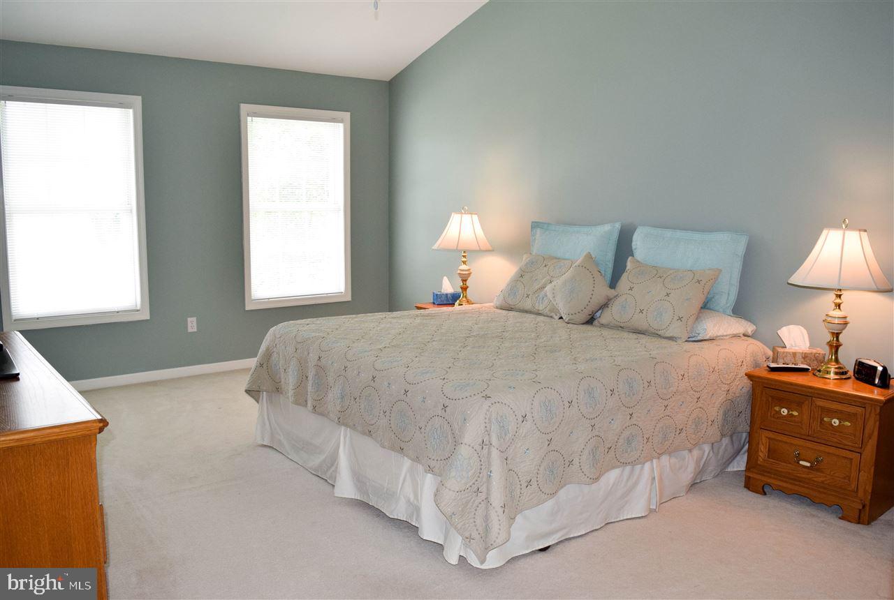 STONEGATE - Residential