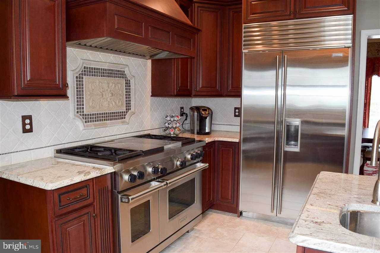 STONEGATE - Residential