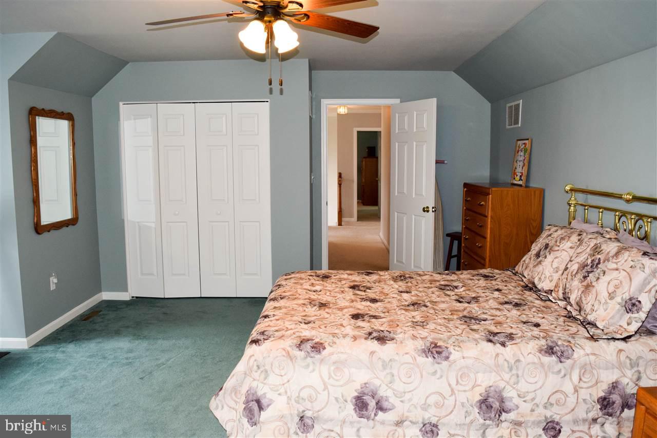 STONEGATE - Residential