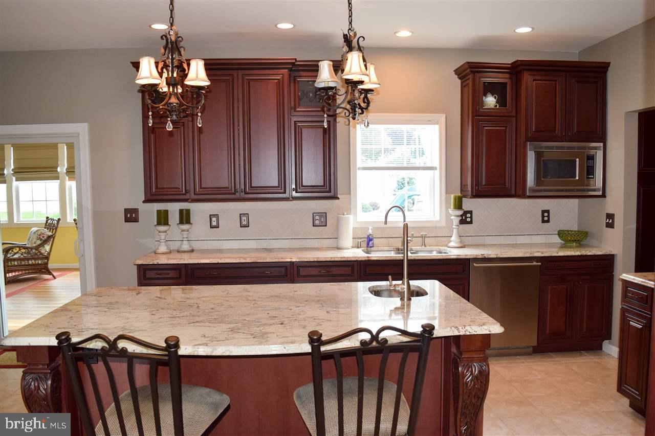 STONEGATE - Residential