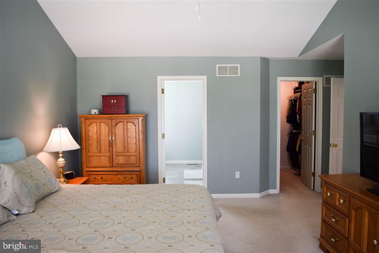 STONEGATE - Residential